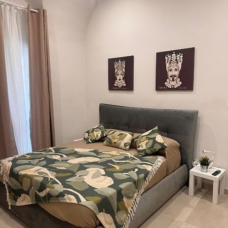 Ninas Home Airport Catania-Fontanarossai nemzetközi repülőtér Kültér fotó